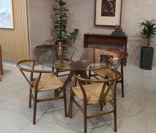 Salas de jantar de 4 lugares: charme e funcionalidade